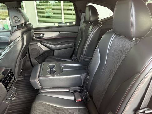 Used 2022 Acura MDX A-Spec AWD/4WD image 25