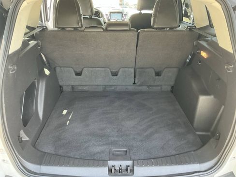 Used 2017 Ford Escape SE w/ Equipment Group 201A AWD/4WD image 30