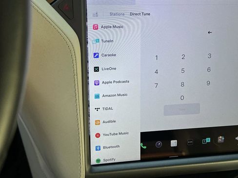 Used 2020 Tesla Model X Long Range image 17