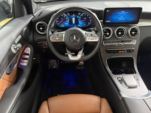 Used 2023 Mercedes-Benz GLC 300 4MATIC Coupe image 13