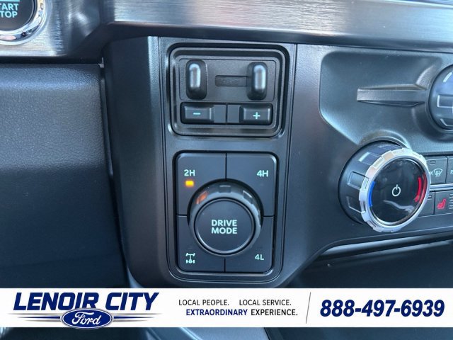 Used 2025 Ford F250 Lariat w/ Lariat Ultimate Package AWD/4WD image 27