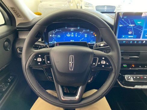 Certified 2023 Lincoln Corsair AWD w/ Equipment Group 102A image 20