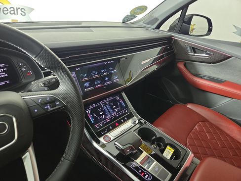 Used 2024 Audi SQ7 Prestige image 27