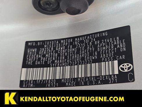 Certified 2025 Toyota Corolla LE FWD image 10