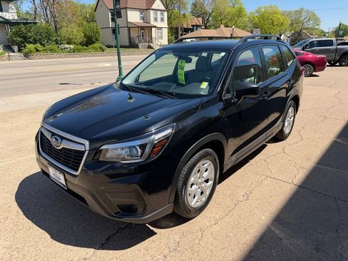 Used 2020 Subaru Forester w/ Alloy Wheel Package AWD/4WD image 3