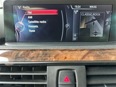 Used 2015 BMW 428i xDrive Convertible image 17