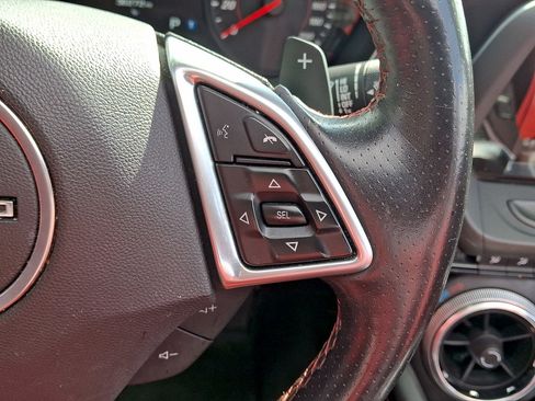 Used 2016 Chevrolet Camaro SS RWD image 18