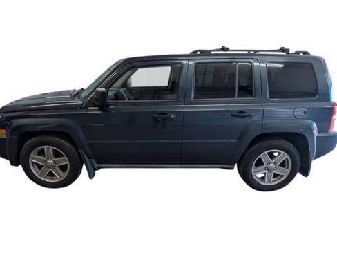 Used 2008 Jeep Patriot Sport AWD/4WD image 2