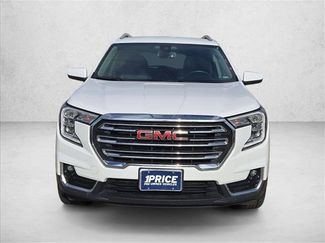 Used 2024 GMC Terrain SLT video 2