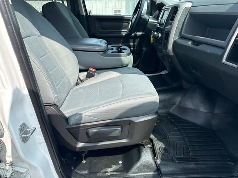 Used 2016 RAM 1500 Tradesman w/ Popular Equipment Group AWD/4WD image 12