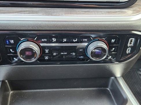 Used 2025 Chevrolet Silverado 1500 LTZ image 29