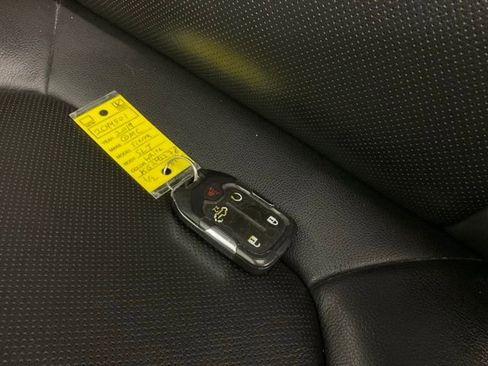 Used 2019 GMC Sierra 1500 SLT w/ SLT Premium Package image 53