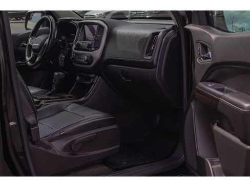 Used 2016 GMC Canyon SLE w/ Nightfall Edition AWD/4WD image 10