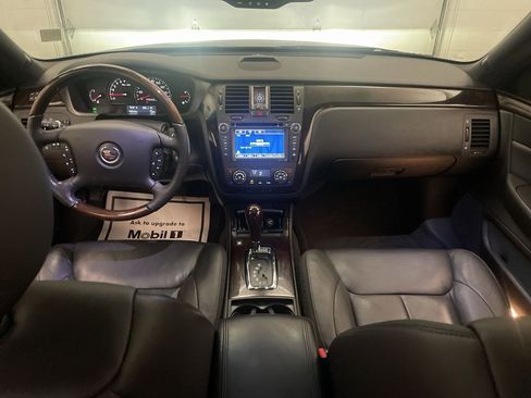 Used 2007 Cadillac DTS Performance image 13