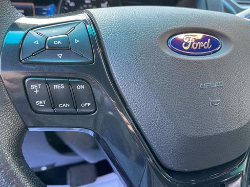 Used 2017 Ford Explorer XLT w/ Equipment Group 201A image 20