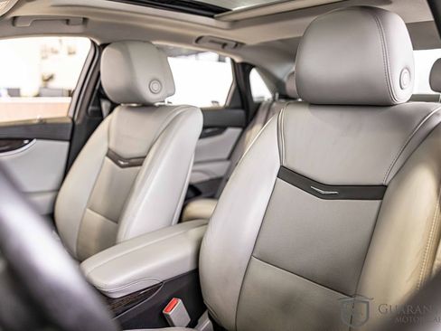 Used 2013 Cadillac XTS Luxury image 17