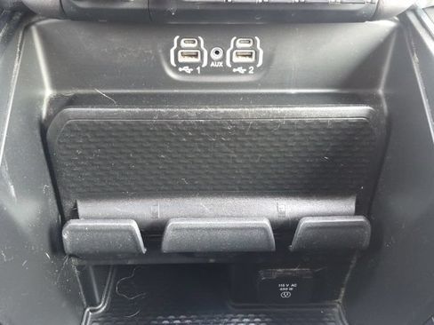Used 2020 RAM 1500 Laramie w/ Sport Appearance Package AWD/4WD image 30