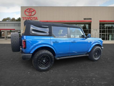 Used 2024 Ford Bronco Outer Banks AWD/4WD image 6