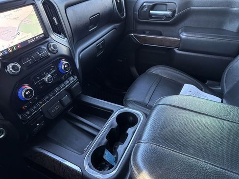 Used 2023 GMC Sierra 2500 Denali w/ Denali Black Diamond Edition image 26