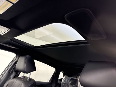 New 2026 Acura ADX A-Spec image 18