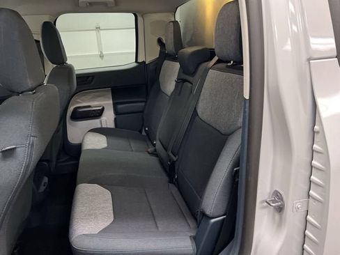 Used 2025 Ford Maverick XLT FWD image 22