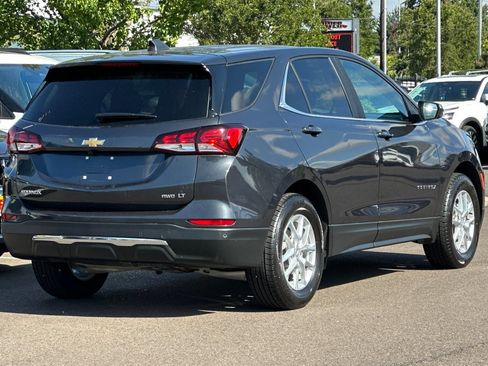 Used 2022 Chevrolet Equinox LT AWD/4WD image 4