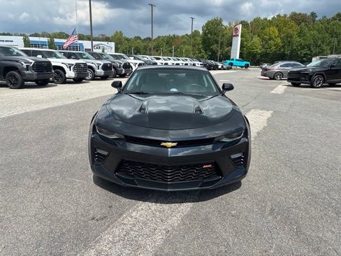 Used 2017 Chevrolet Camaro SS RWD image 2