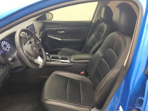 Used 2020 Nissan Sentra SR w/ Premium Package image 17