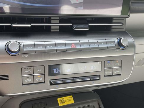 New 2026 Hyundai Kona SEL Premium image 27