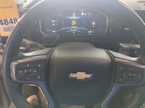 Used 2023 Chevrolet Silverado 1500 High Country w/ Technology Package image 5