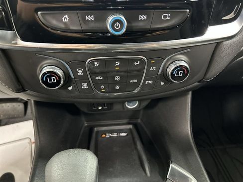 Certified 2023 Chevrolet Traverse LT w/ LPO, Floor Liner Package AWD/4WD image 16