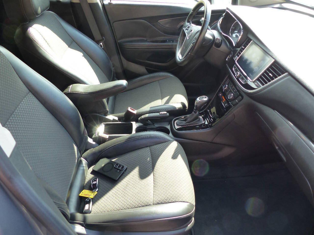 Used 2019 Buick Encore Preferred w/ Safety Package FWD image 26