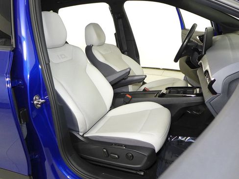 Used 2021 Volkswagen ID.4 Pro S w/ Gradient Package image 19