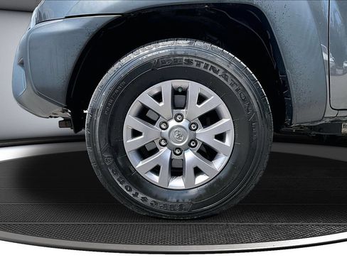 Used 2013 Toyota Tacoma 4x4 Double Cab image 34