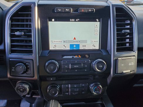 Used 2017 Ford F150 XLT w/ Equipment Group 302A Luxury image 34