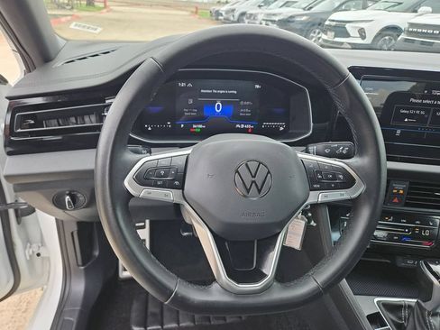 Used 2025 Volkswagen Jetta Sport FWD image 18