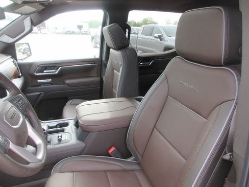 New 2026 GMC Sierra 1500 Denali image 12