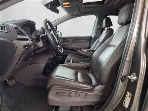 Used 2018 Honda Odyssey EX-L image 16