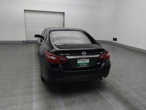 Used 2018 Nissan Altima 2.5 SR w/ SR Special Edition FWD image 6