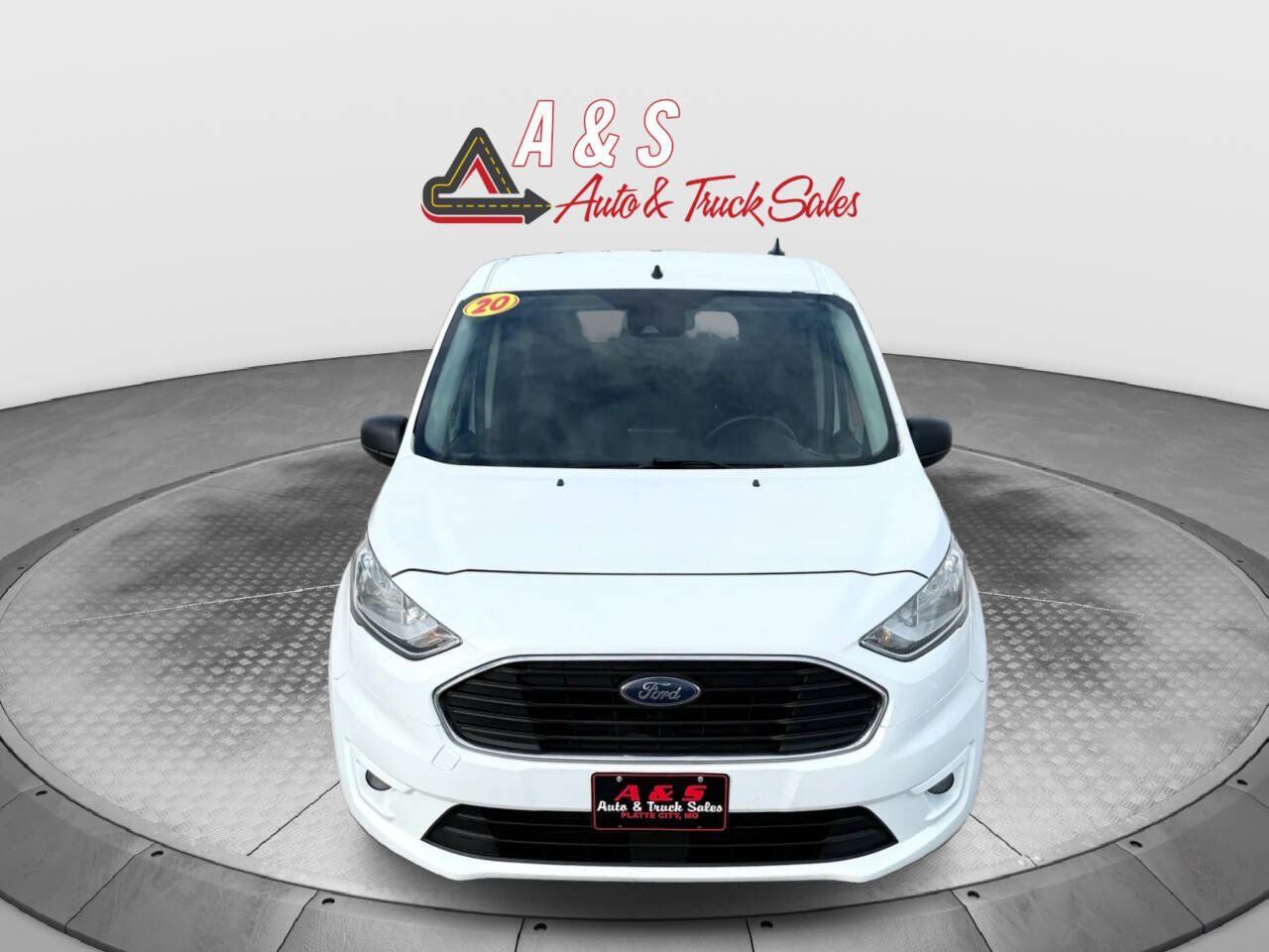 Used 2020 Ford Transit Connect XLT FWD image 2
