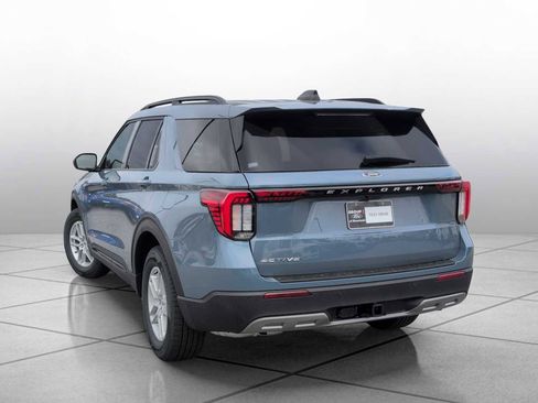 New 2026 Ford Explorer Active w/ Active Comfort Package image 13