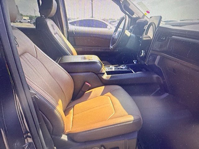 Used 2022 Ford Expedition Max King Ranch AWD/4WD image 10