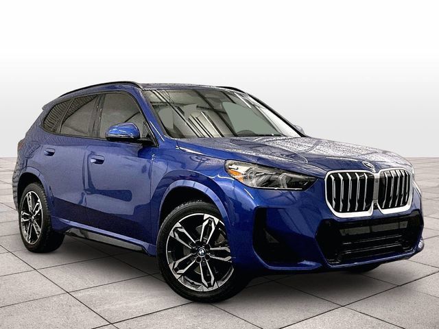 Used 2023 BMW X1 xDrive28i w/ Premium Package AWD/4WD image 2