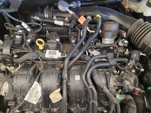 Used 2023 Ford Edge Titanium image 30