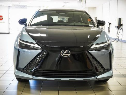 Used 2023 Lexus RZ 450e Premium w/ Accessory Package (Z1) image 4