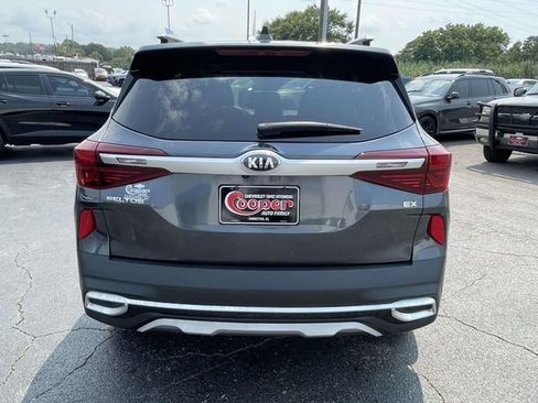 Used 2021 Kia Seltos EX AWD/4WD image 3