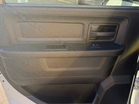 Used 2020 RAM 3500 Tradesman image 12