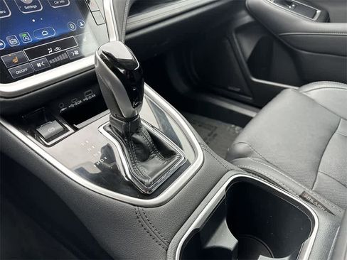Certified 2023 Subaru Outback Limited image 18