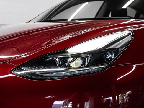 Used 2021 Tesla Model 3 Long Range AWD/4WD image 9