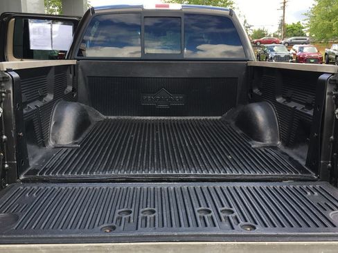 Used 2005 Ford F150 King Ranch AWD/4WD image 36
